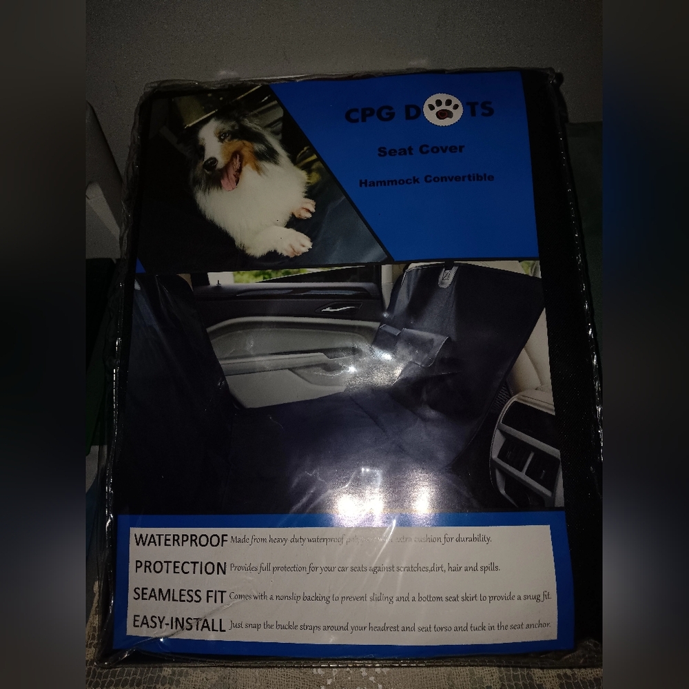 BNWT Dog Seat Cover CPG